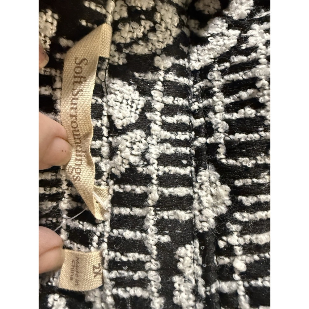 Soft Surroundings 2X NWT Black White Floral Jacquard Belted Long Coat - Picture 10 of 12